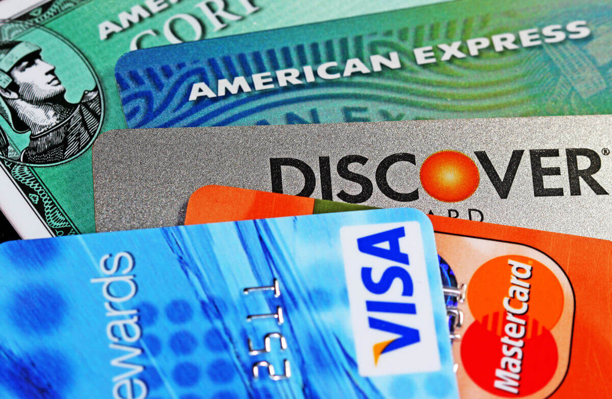 Cartes de débit, cartes de crédit, cartes prépayées